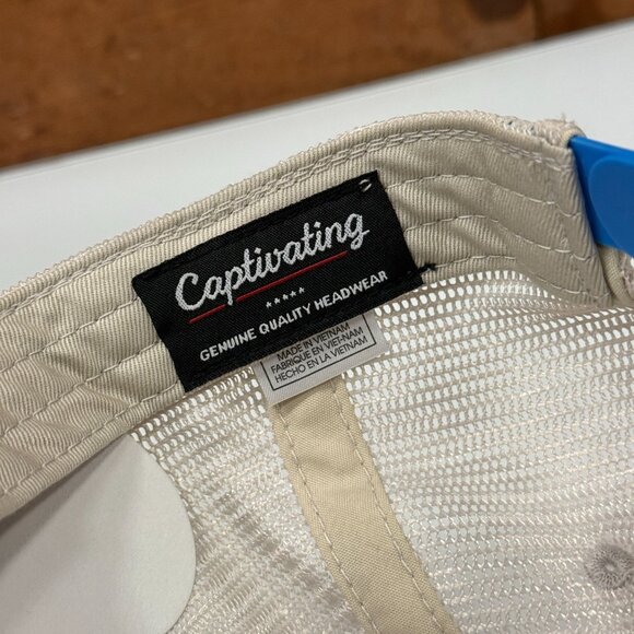 UCLA BRUINS One Size Snap Back Cap Hat Mesh Back Embroidered Captivating NWT - Picture 11 of 11